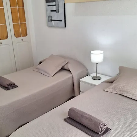 - Orlando Complex * Costa Adeje (Tenerife)