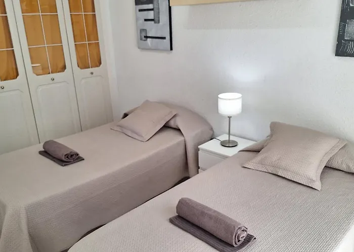 - Orlando Complex * Costa Adeje (Tenerife)